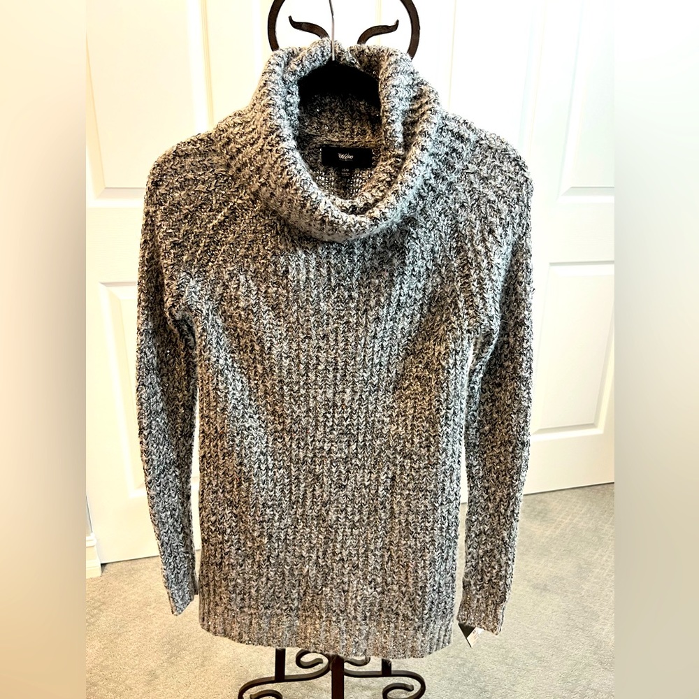 SALE!! Massimo Cowl neck long sleeve sweater gray with sparkly silver sequins